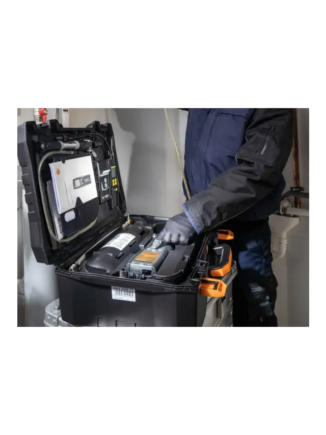 Set Pro testo 324 - Instrument de măsurare a presiunii și a scurgerilor
