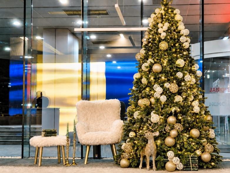 Éclat de Noël, Christmas Corner cu fotoliu decorativ